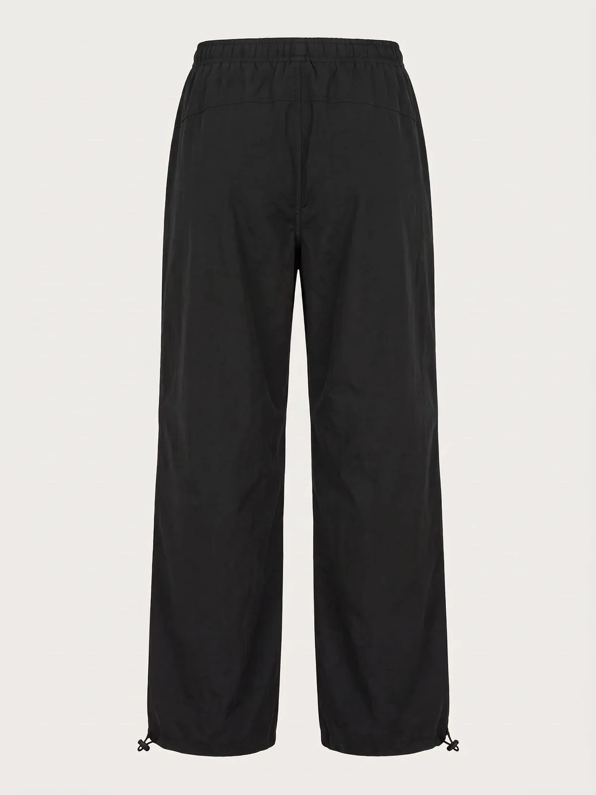 Parte de atrás del pantalón ancho negro de The Vibe, lisa