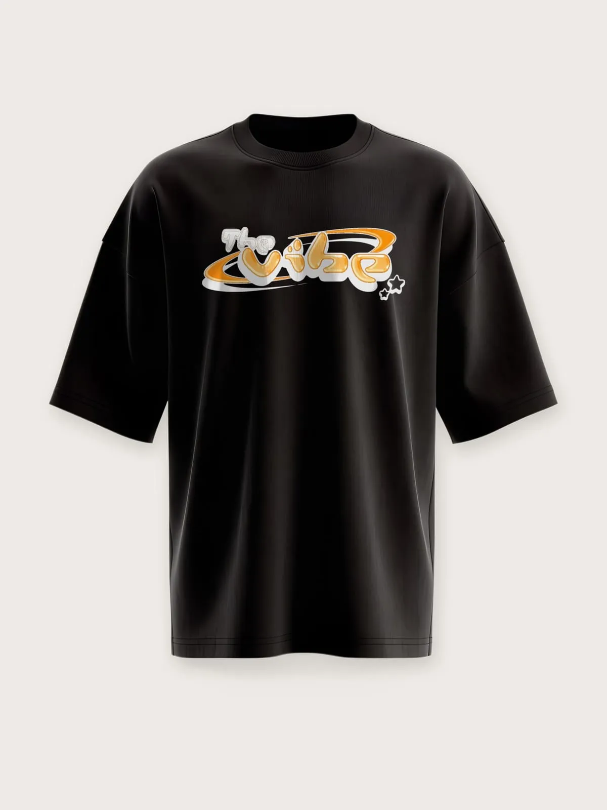 Camiseta negra de Latinos con el logo de The Vibe en naranja, foto de producto de frente